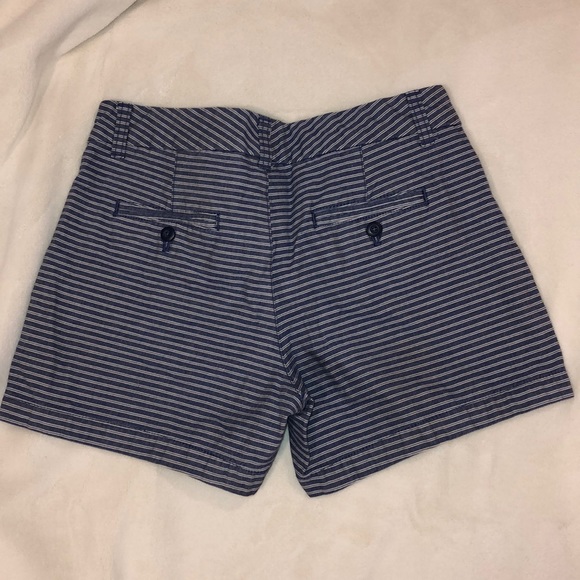 Khaki by GAP - Blue and white striped short - Picture 2 of 2